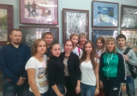 Студенты ФМФ посетили художественную выставку
