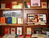 Выставка, посвященная 100-летию Октябрьской революции